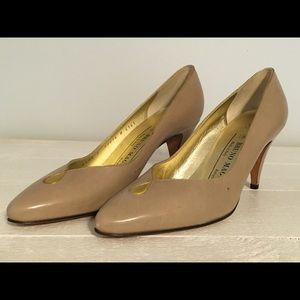 Bruno Magli, beige & gold heels
